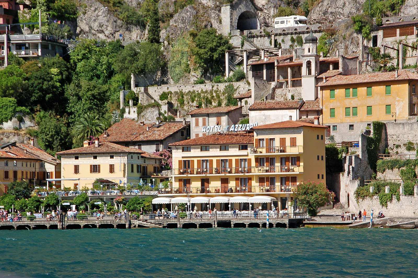 Hotel All'Azzurro. Limone sul Garda